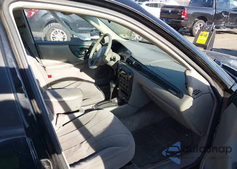 2003 Chevrolet Malibu z USA, uszkodzony, nr VIN 1G1ND52J63M563248